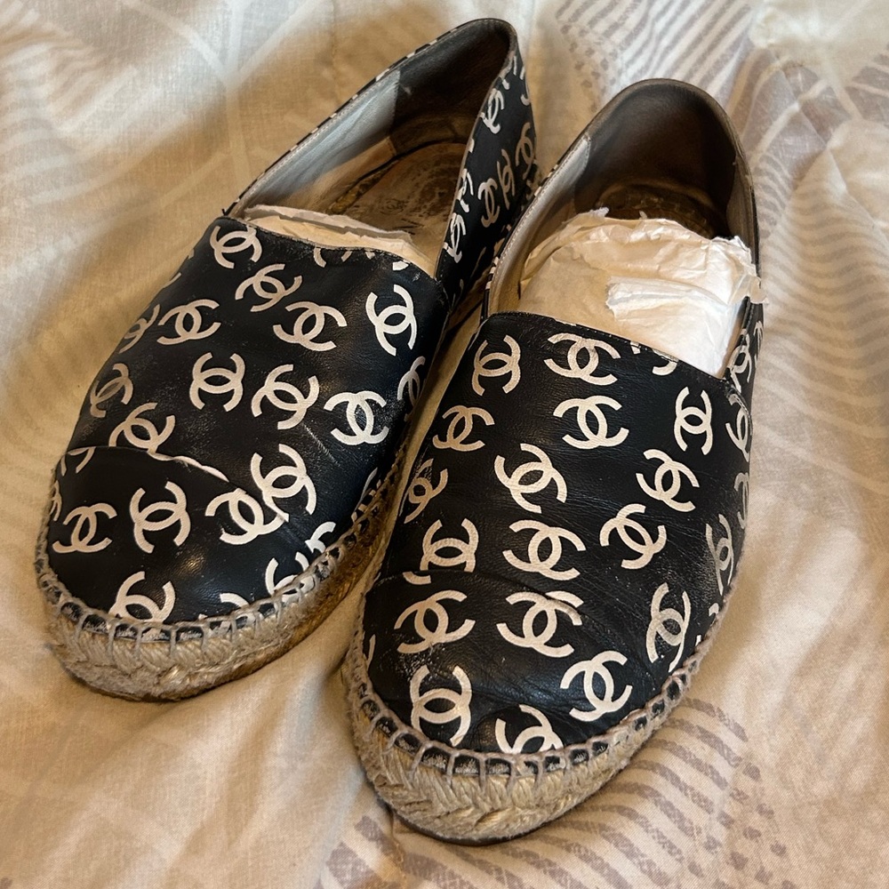 CHANEL ESPADRILLE